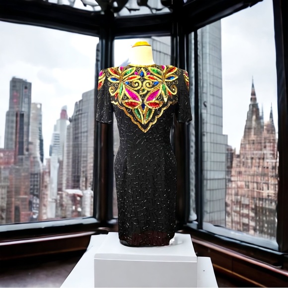 VINTAGE STENAY 1990s SILK AND SEQUIN BEADED BLACK COCKTAIL DRESS SIZE ME… - Picture 3 of 14